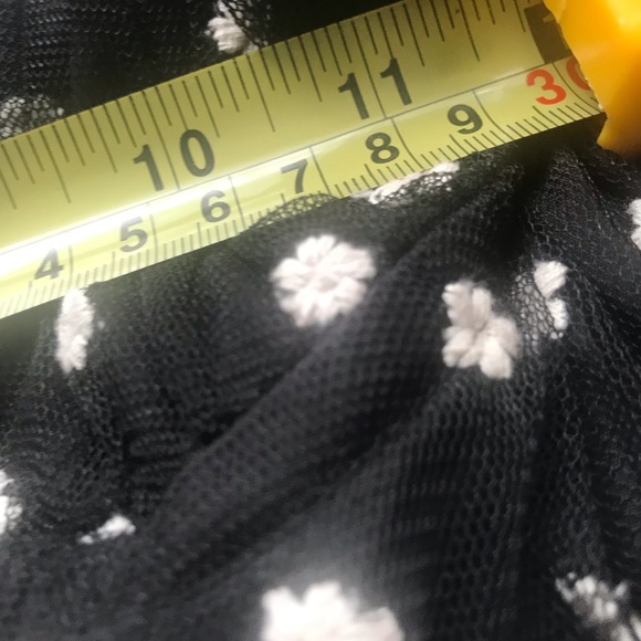 Zara all over embroider détail dress back and white size small on sale - Picture 9 of 11